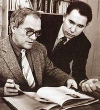 В. Кочетков и Ю. Семендер. 